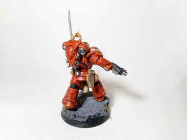 Warhammer 40k Blood Angels Primaris Lieutenant Tolmeron (Pro-Painted) Gold Helmet