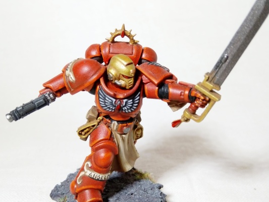 Warhammer 40k Blood Angels Primaris Lieutenant Tolmeron (Pro-Painted) Gold Helmet
