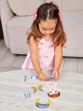 Магнитная игра "Одевашки. Антошка"