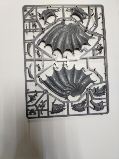 Archaon Everchosen частично собранный