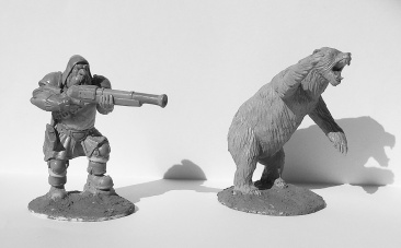 Гном-охотник и атакующий медведь
