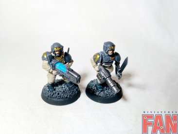 Warhammer 40k Astra Militarum Cadian Command Squad x10 (on magnets, Pro-Painted)