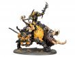 Tuskboss on Maw-grunta (предзаказ 2023, Age of Sigmar Orruk Warclans)