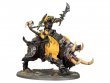 Tuskboss on Maw-grunta (предзаказ 2023, Age of Sigmar Orruk Warclans)