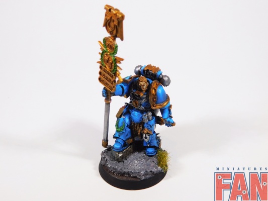 Warhammer 30000 Forge World SM Ultramarine Legion Herald (Pro-Painted)