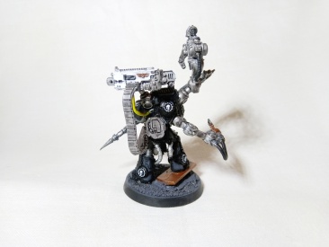 Warhammer 40k Space Marines Iron Hands Father Malkaan Feirros (Pro-Painted)