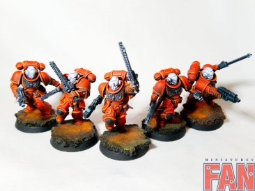 Warhammer 40k Space Marine Blood Angels Assault Intercessors x5 (Pro-Painted)