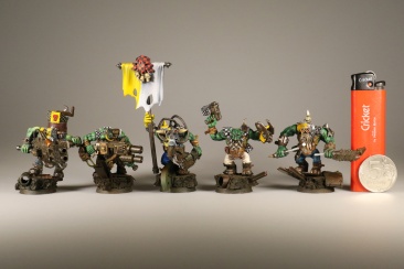 Warhammer 40K Space Ork Boyz Diorama with x5 miniatures (Painted)