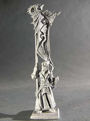 Dark Elf Standardbearer