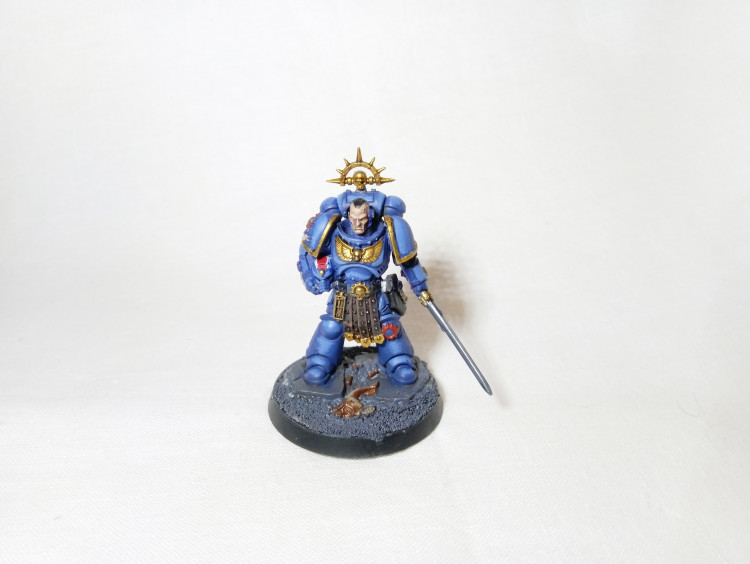 Warhammer 40k Ultramarines Primaris Lieutenant Amulius Limited Edition (Pro-Painted)