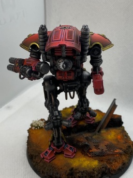 Warhammer 40000 Imperial Knights  Armiger Warglaive (Pro-Painted) Red Color