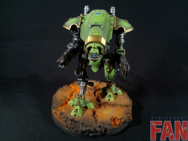 Warhammer 40000 Imperial Knights Armiger Warglaive (Pro-Painted)