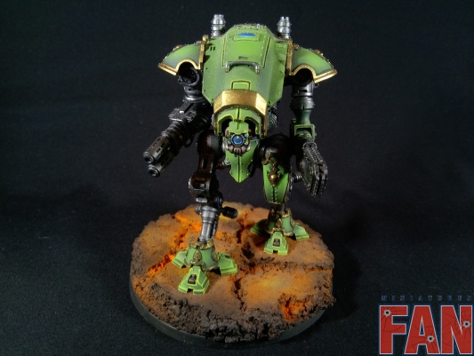 Warhammer 40000 Imperial Knights Armiger Warglaive (Pro-Painted)