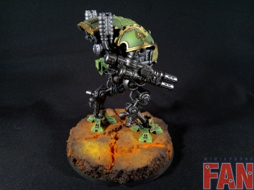 Warhammer 40000 Imperial Knights Armiger Warglaive (Pro-Painted)